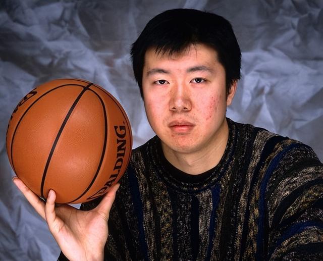 王治郅：中国NBA第一人的坎坷与辉煌