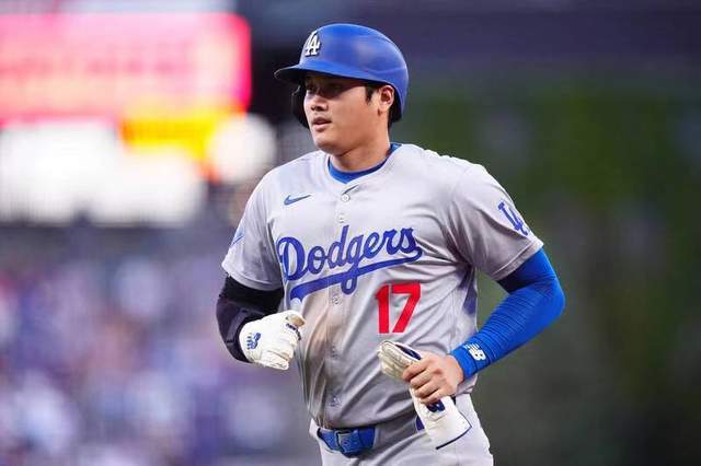 九游体育官方网站-关于MLB日本选手大谷翔平再获MVP的信息