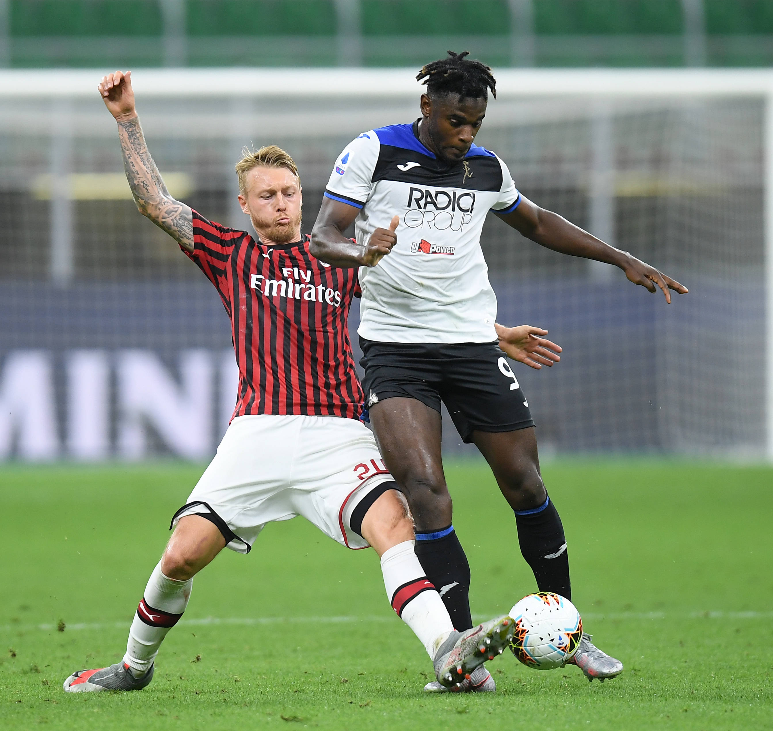 九游体育app下载-关于亚特兰大真蓝黑：攻势足球的坚守者的信息