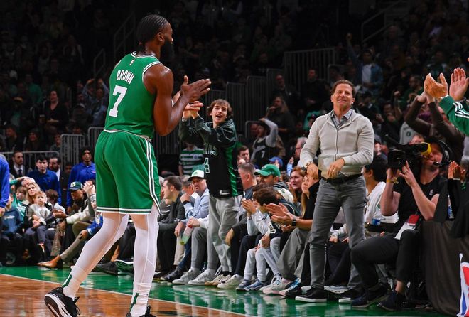 九游体育-凯尔特人豪取九连胜，绿军冲冠有戏？的简单介绍